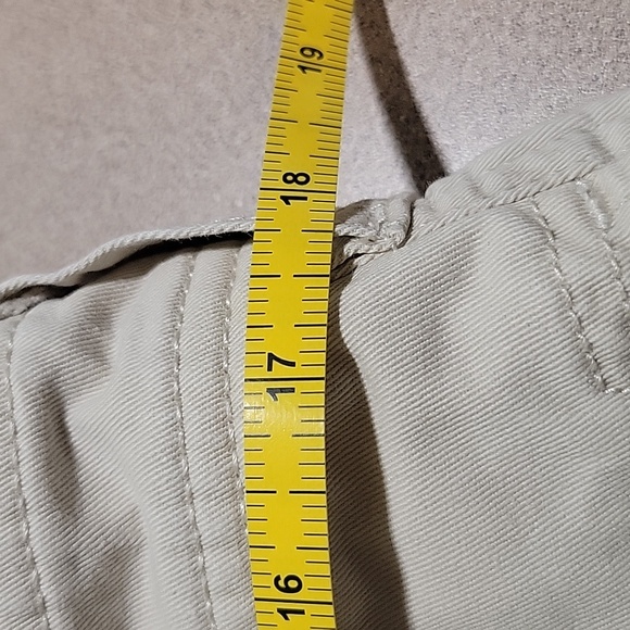 BDG Urban Outfitters cargos - Picture 8 of 9